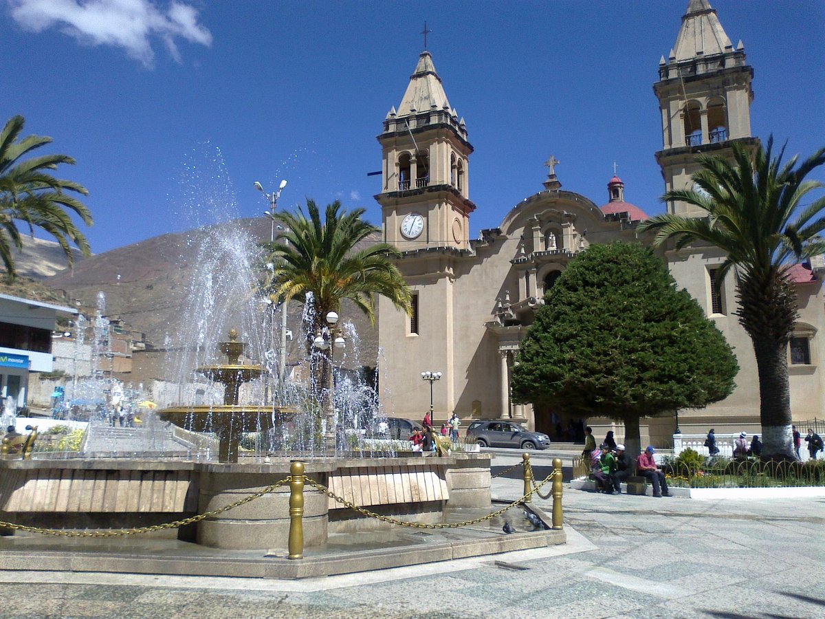 Plaza De Armas De Tarma Food