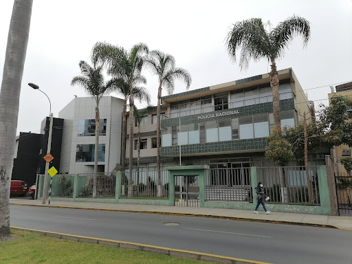 Comisaría De San Isidro - Lima