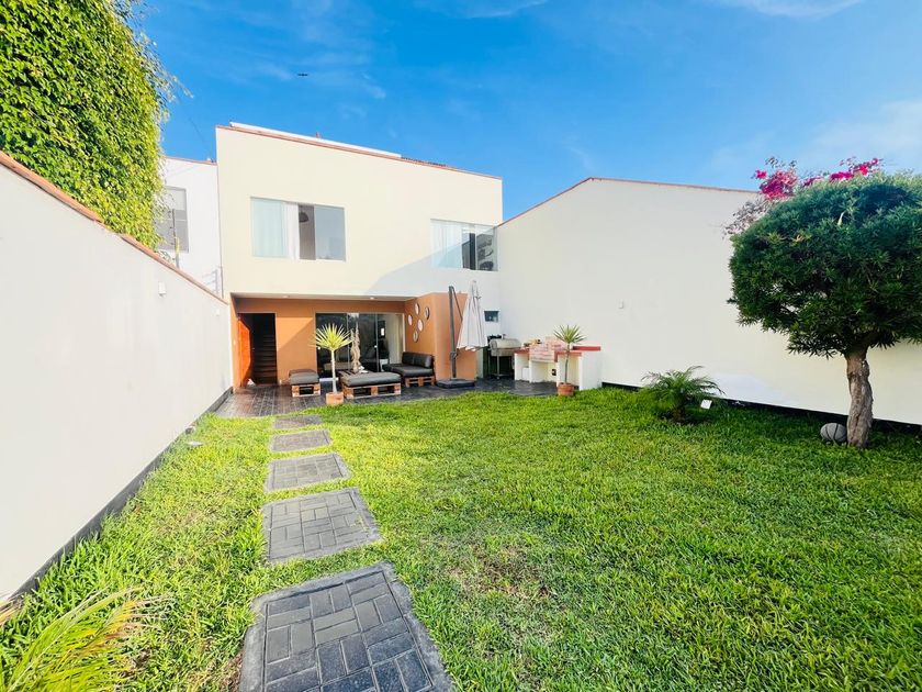 Urb Las Brisas De Villa Chorrillos