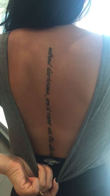 Tatuajes En La Espalda Para Mujer Frases En Español